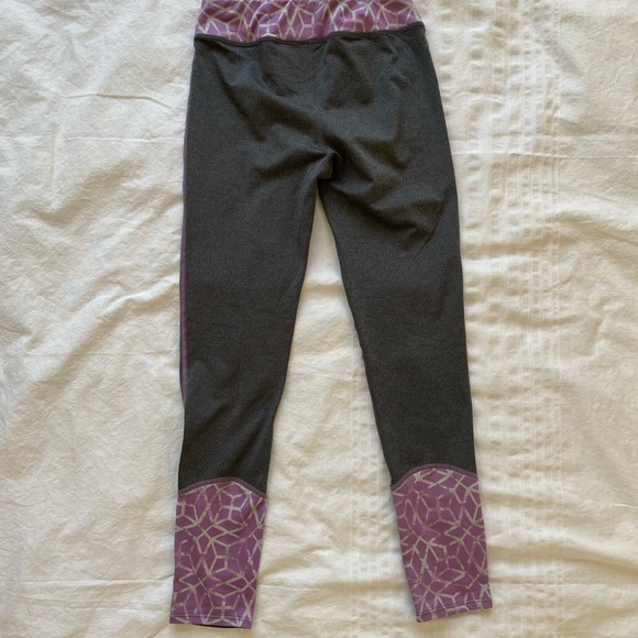 Under Armour Cold Gear long sleeve t-shirt and legging set size medium fitted - Picture 5 of 10